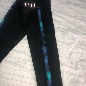 Victoria’s Secret PINK Yoga Galaxy Capri Legging